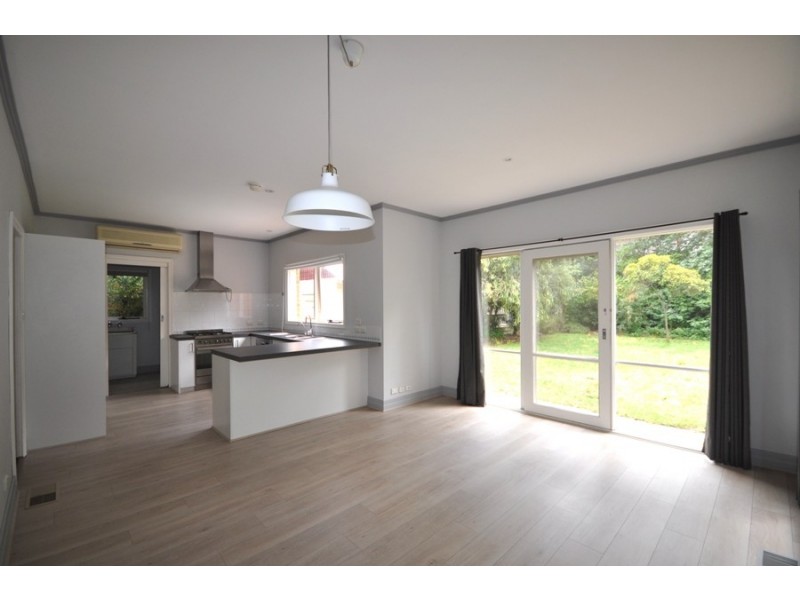 12 Beena Avenue, Carnegie VIC 3163