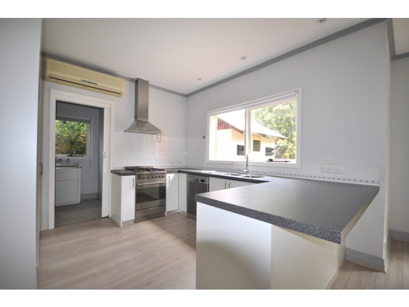 12 Beena Avenue, Carnegie VIC 3163