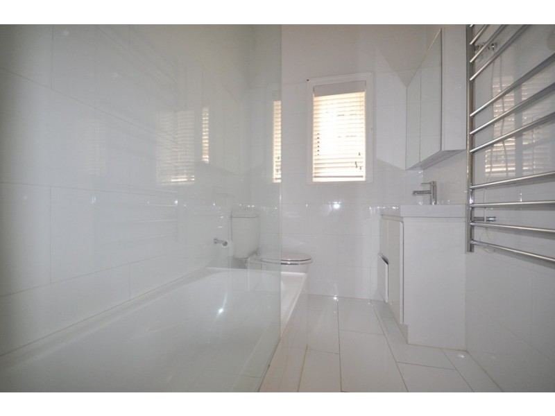 12 Beena Avenue, Carnegie VIC 3163