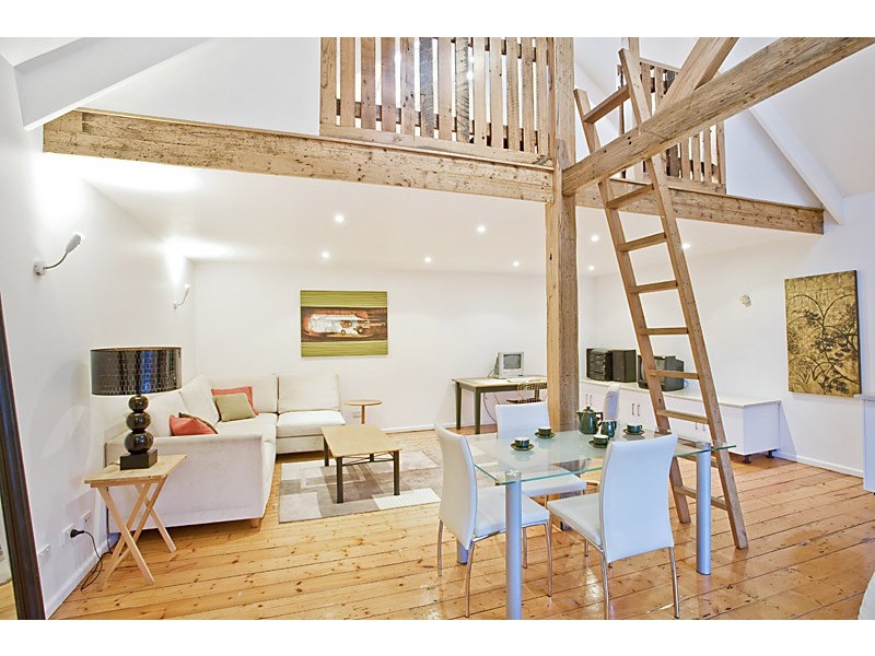 84 Oxford Street, Newport VIC 3015