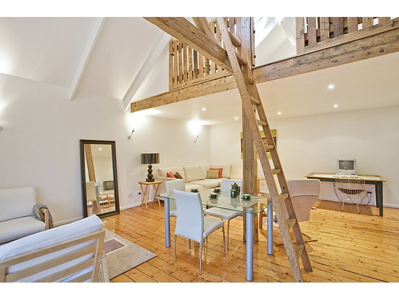 84 Oxford Street, Newport VIC 3015