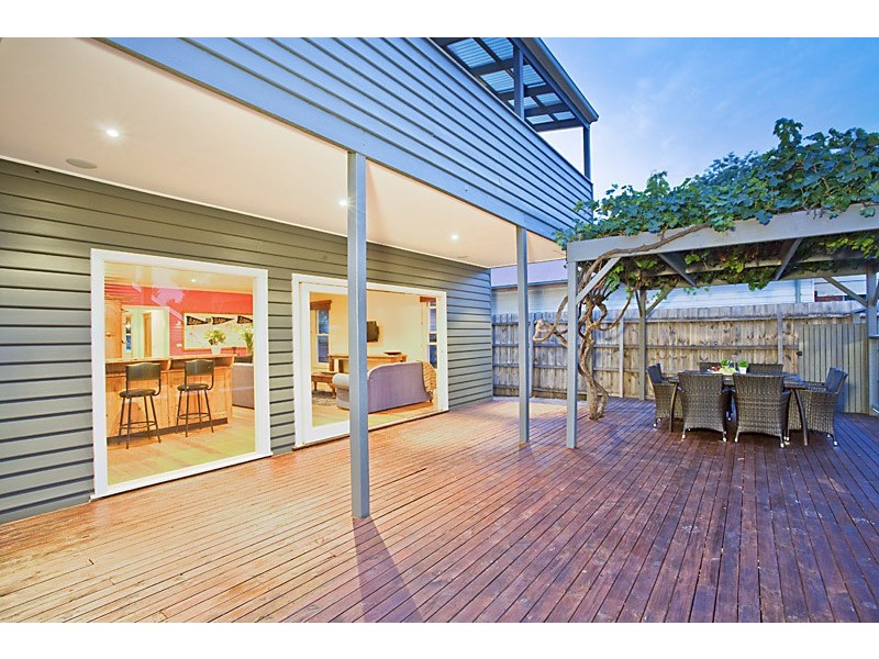 84 Oxford Street, Newport VIC 3015