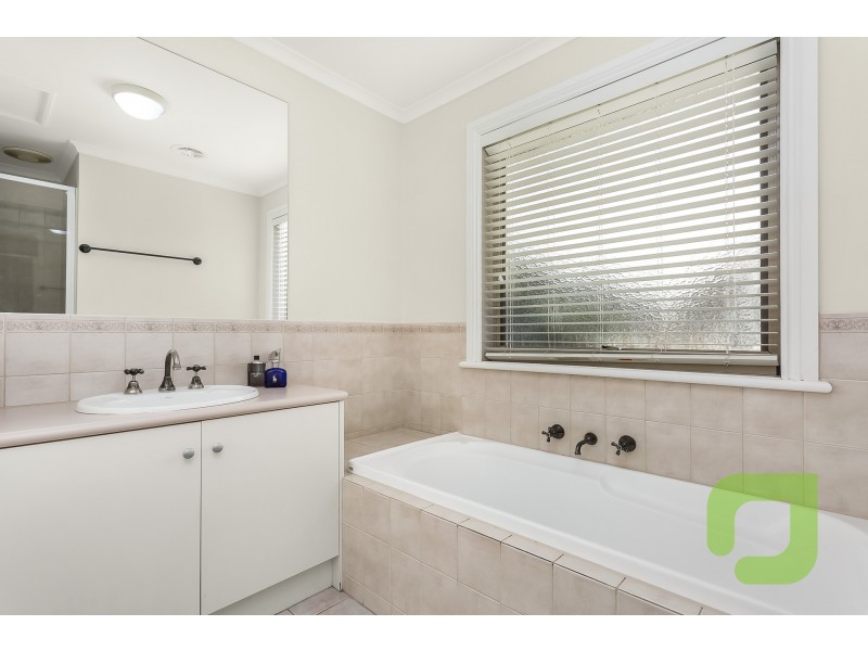 17 Bird Court, Williamstown VIC 3016