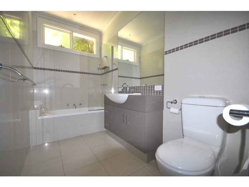 39 Jersey Parade, Carnegie VIC 3163