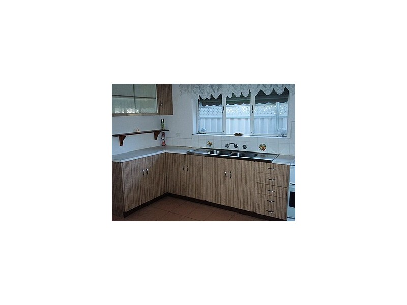 4/10 Kingsville Street, Kingsville VIC 3012