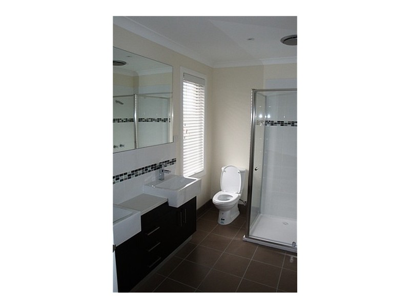 39A  Edward Avenue, Altona North VIC 3025