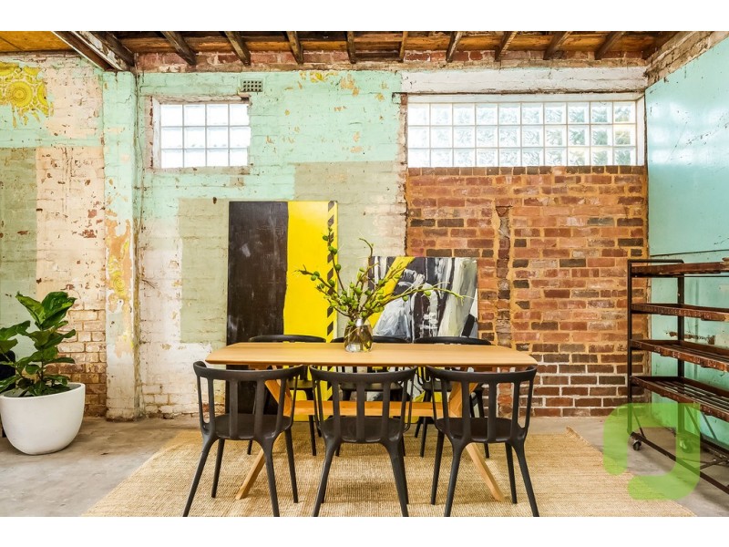 31 Rosamond Road, Maidstone VIC 3012