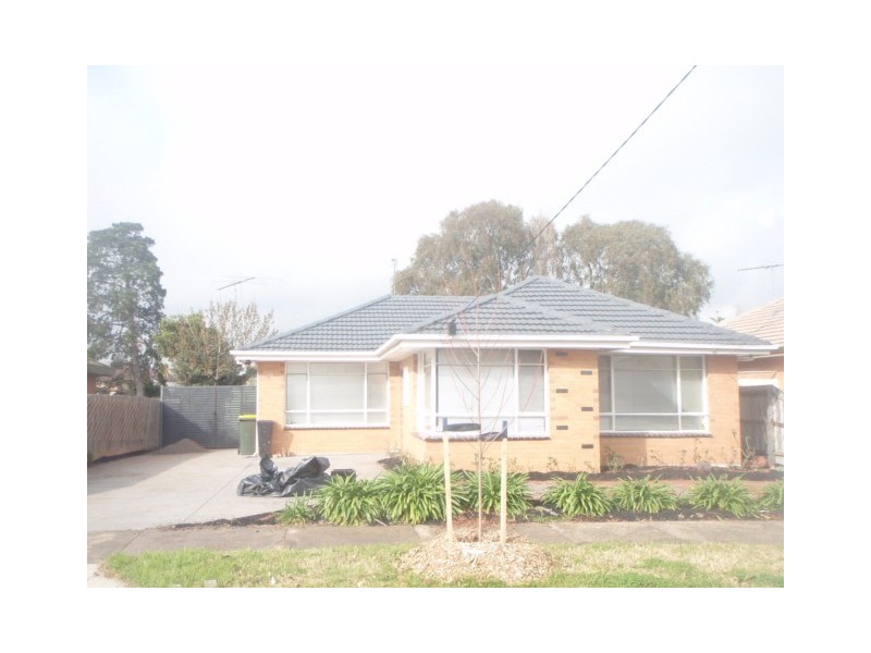 12 Verdant Street, Ardeer VIC 3022