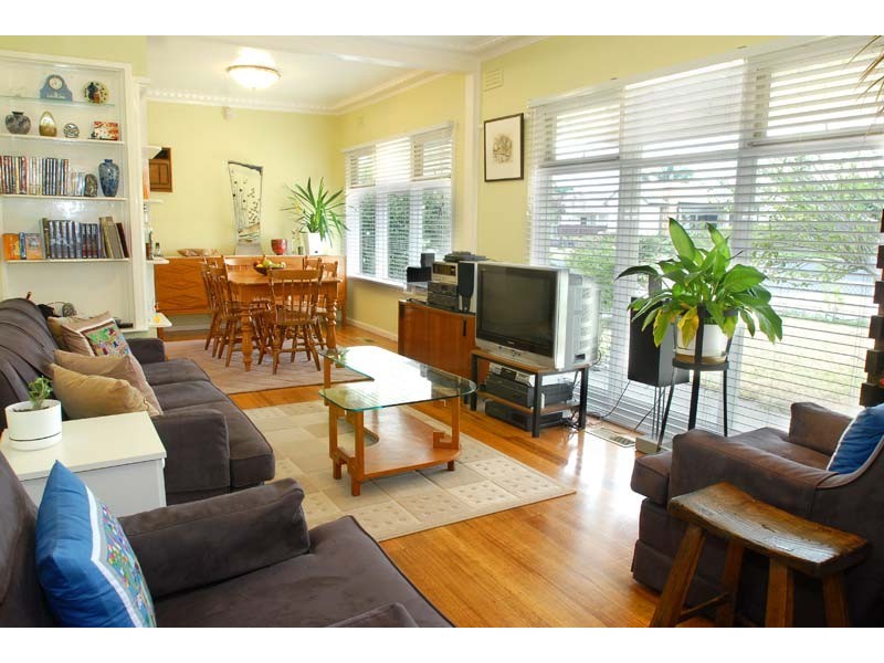 207 Woods Street, Newport VIC 3015