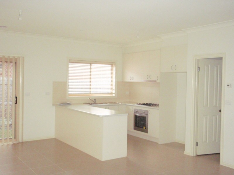 3/21 Basil Street, Newport VIC 3015