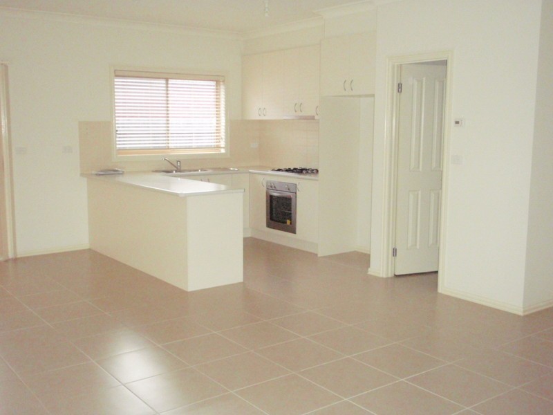 3/21 Basil Street, Newport VIC 3015