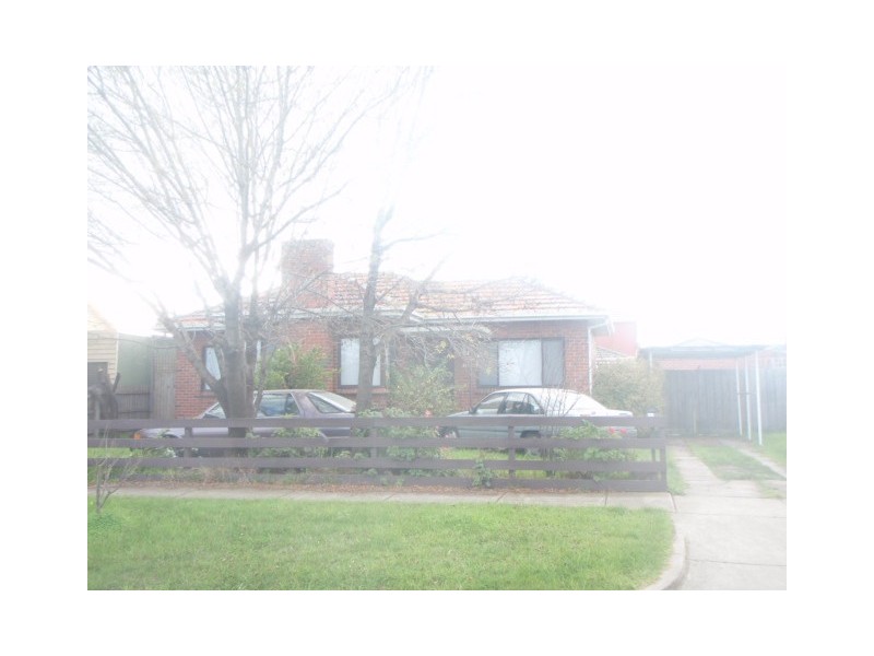 24 Waiora Parade, West Footscray VIC 3012