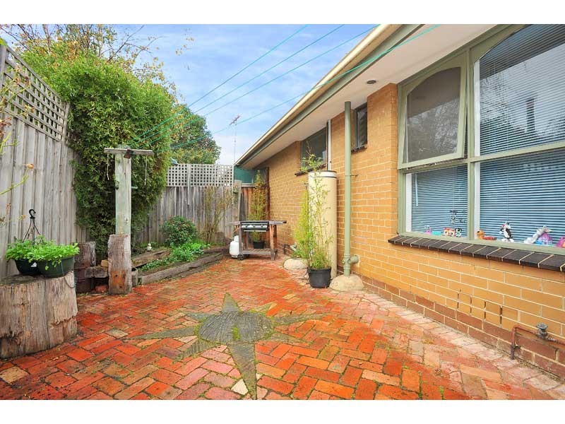 6/28 Peel Street, Newport VIC 3015