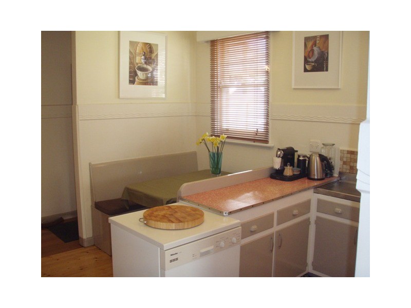 128 Woods Street, Newport VIC 3015