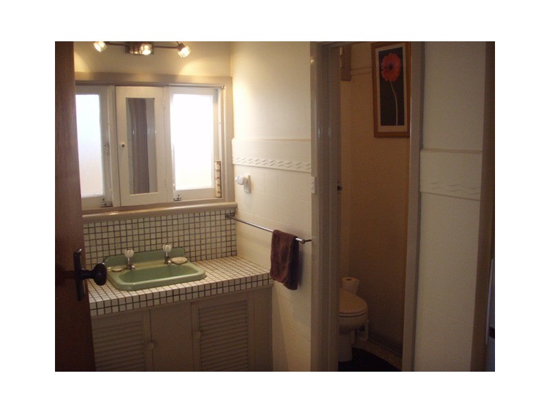 128 Woods Street, Newport VIC 3015