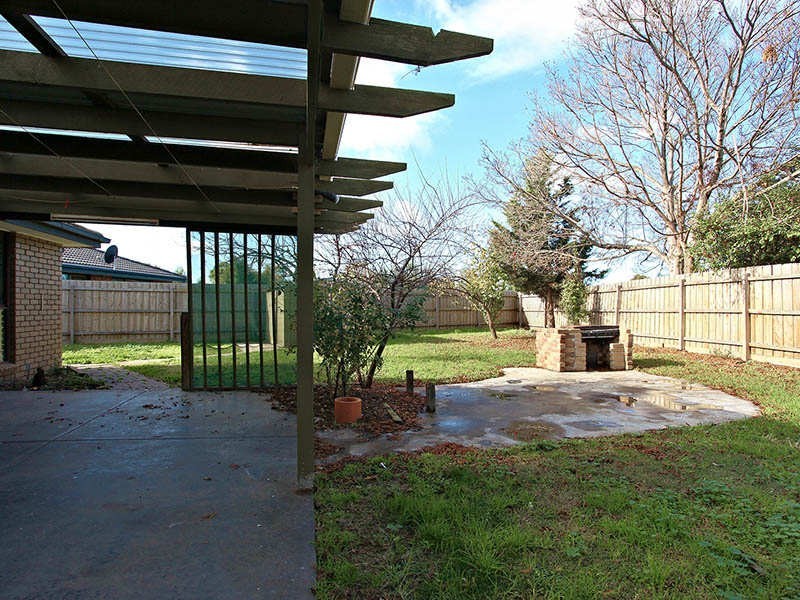 4 Hubble Court, Altona Meadows VIC 3028