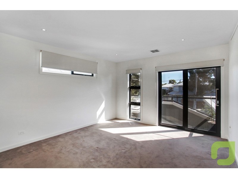 1/40 Anzac Crescent, Williamstown VIC 3016