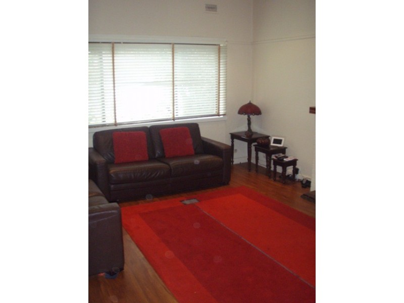 4 Sydney Street, Newport VIC 3015