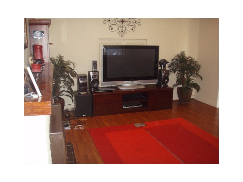 4 Sydney Street, Newport VIC 3015