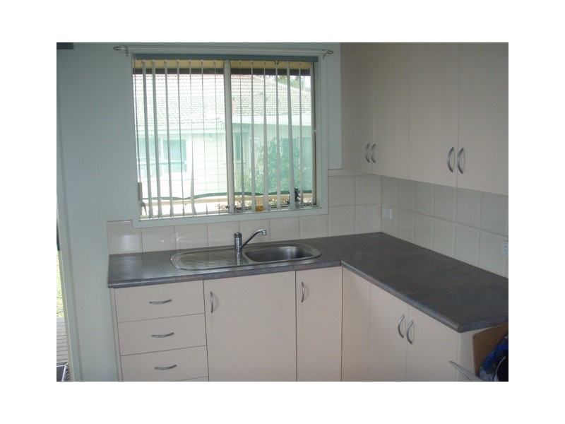 4 Sydney Street, Newport VIC 3015