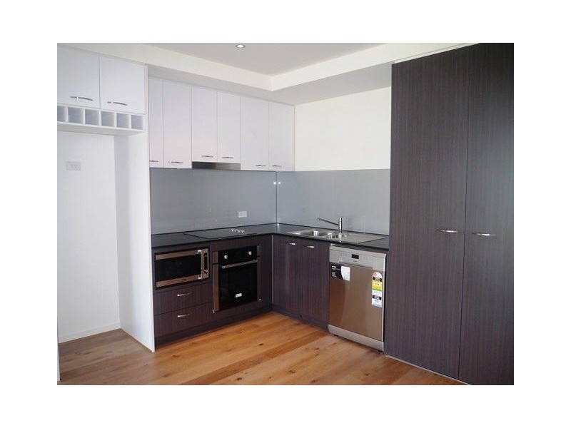 24/109 Manningham Street, Parkville VIC 3052