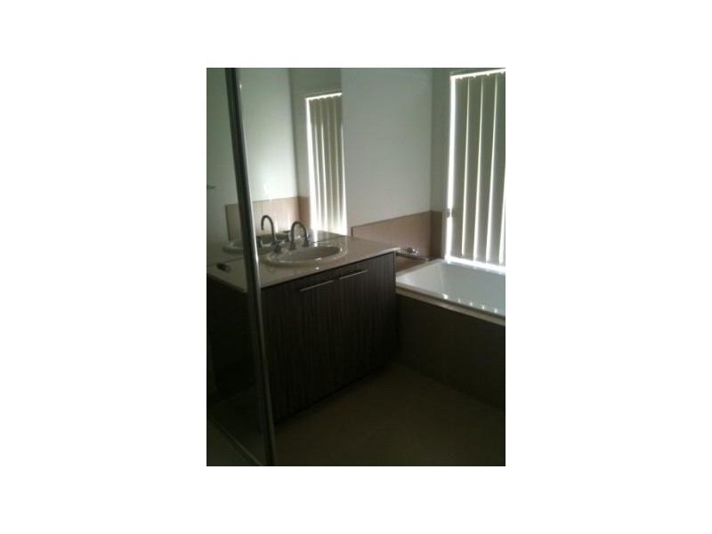 16 Edsall Street, Tarneit VIC 3029