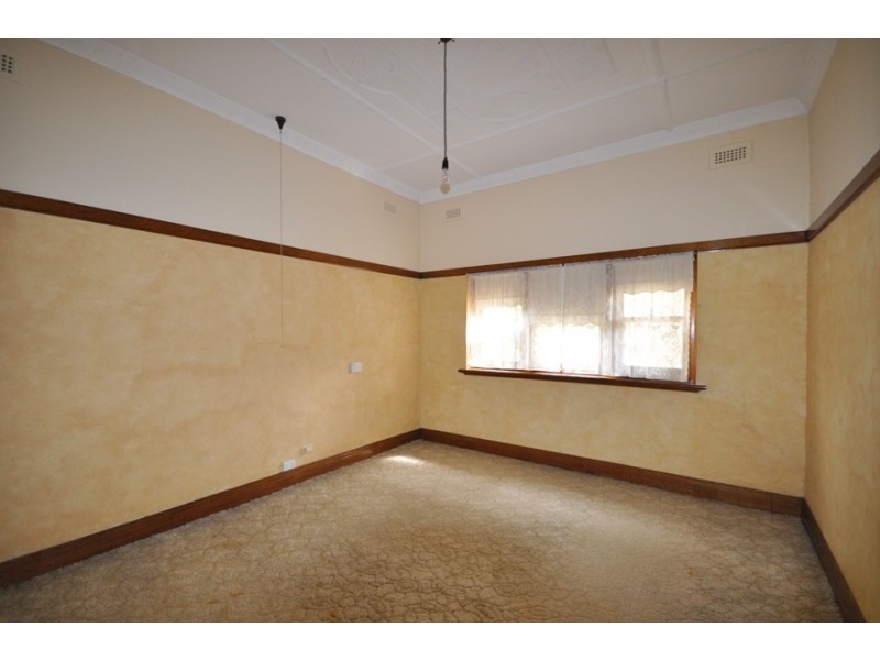 9 Oakdene Crescent, Carnegie VIC 3163
