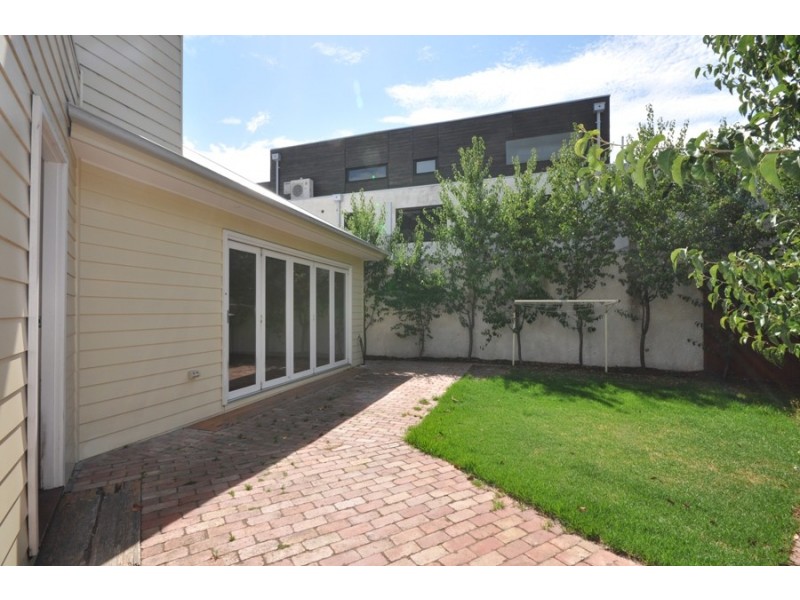 75 Blackwood Street, Carnegie VIC 3163