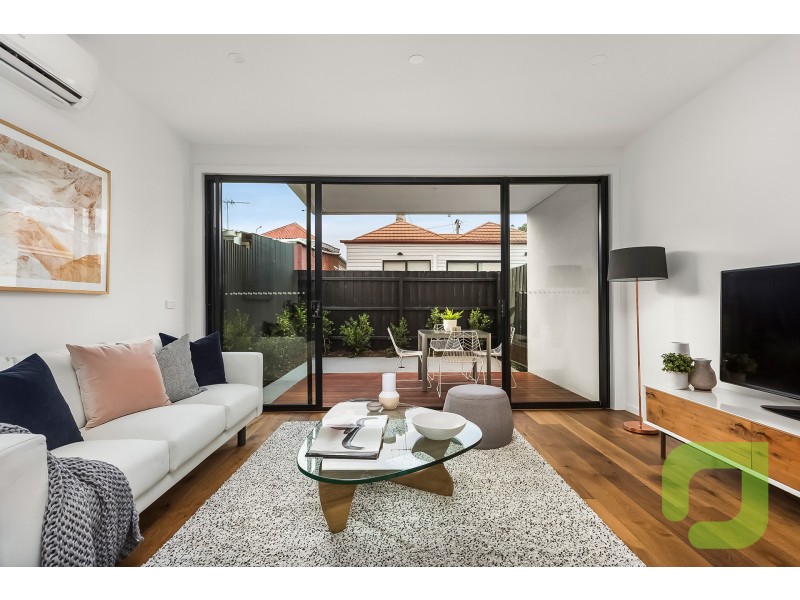 96 Alexander Street, Seddon VIC 3011