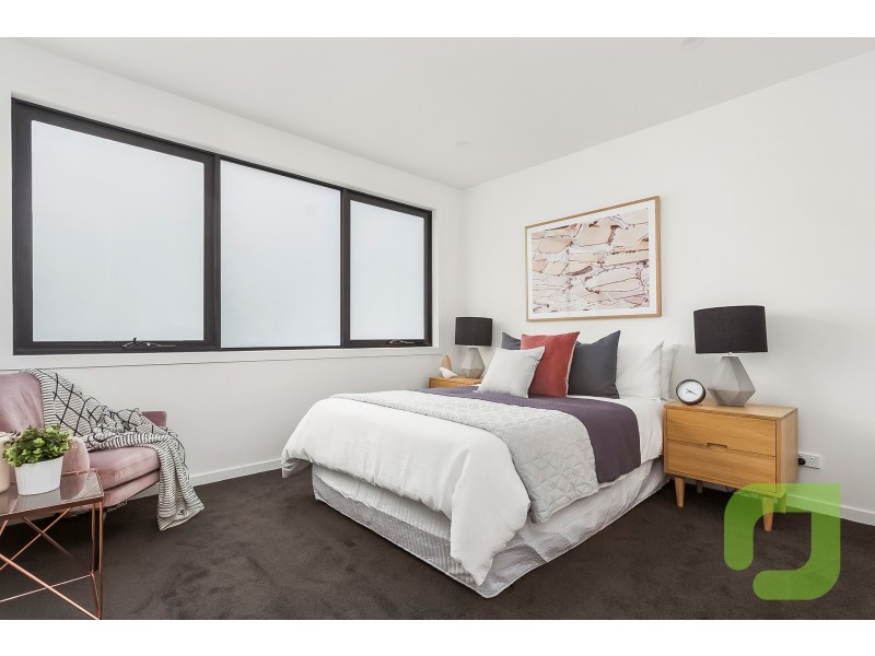 96 Alexander Street, Seddon VIC 3011