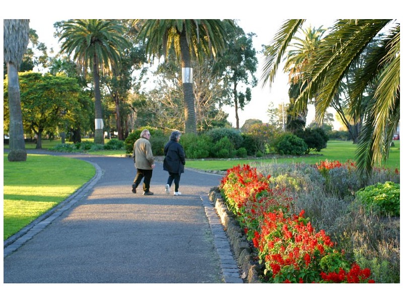 1/8 Sturt Street, Sunshine VIC 3020