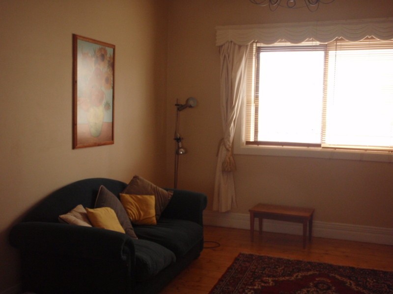 19A  Austin Street, Seddon VIC 3011