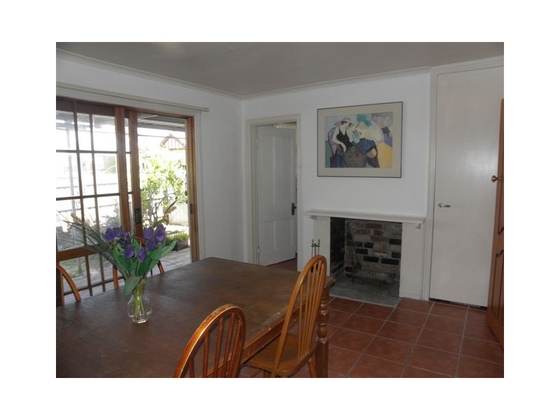 19A  Austin Street, Seddon VIC 3011