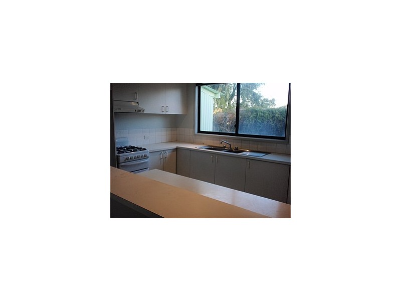 6 Revo Street, Newport VIC 3015