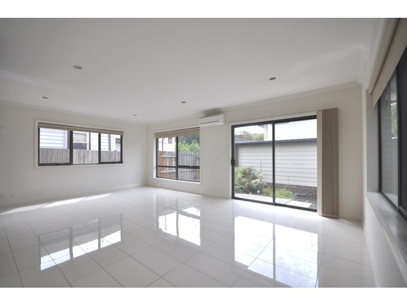 2/32 Pattison Street, Moonee Ponds VIC 3039