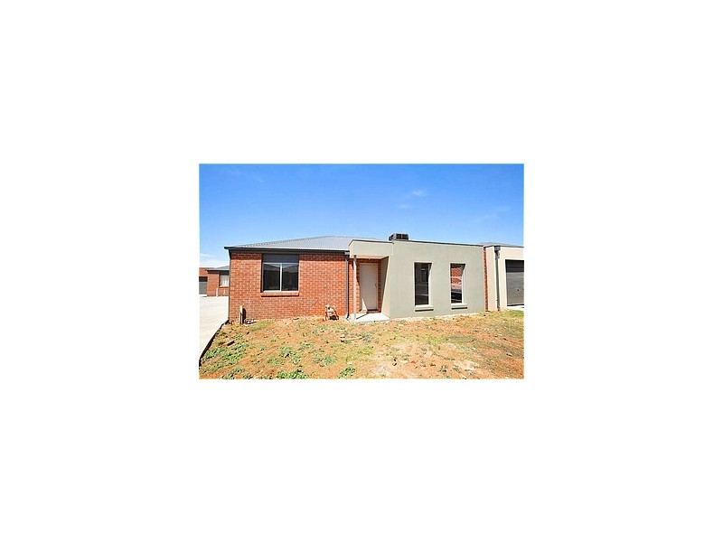 28B/39 Astley Crescent, Point Cook VIC 3030