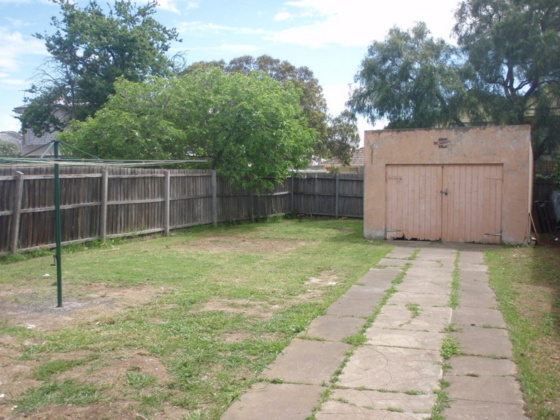 92 Raileigh Street, Maribyrnong VIC 3032