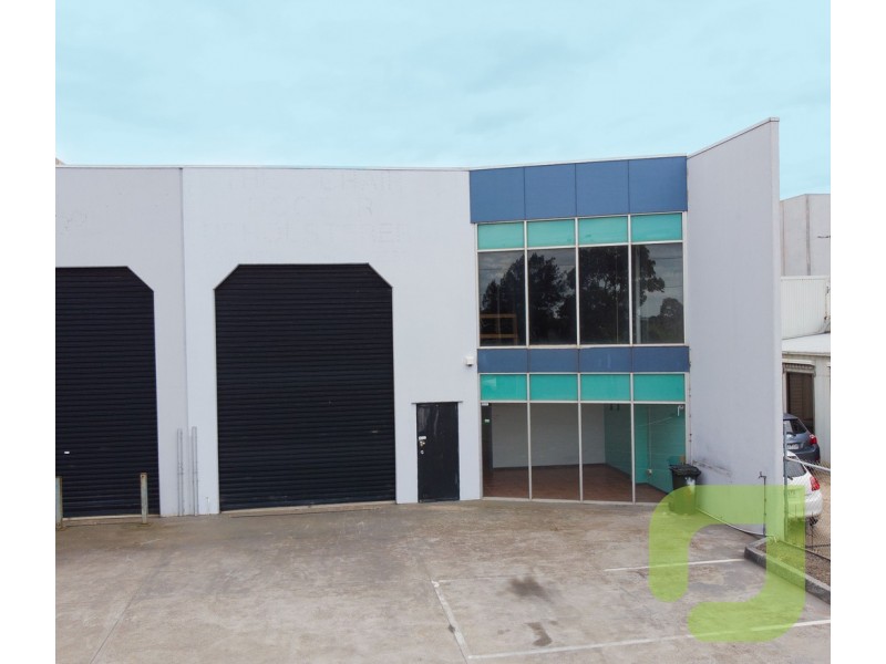 2/300 Kororoit Creek Road, Williamstown VIC 3016