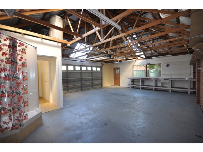 53 Rosstown Road, Carnegie VIC 3163