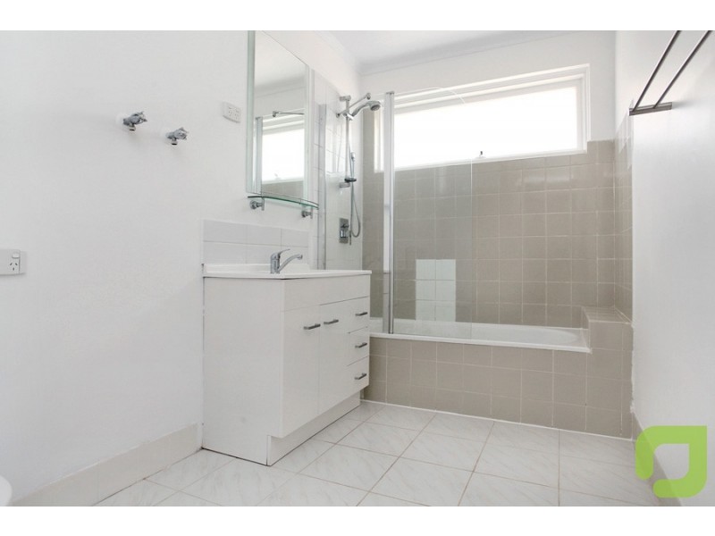 16/258 Ballarat Road, Footscray VIC 3011