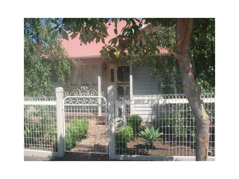 84 Coronation Street, Kingsville VIC 3012