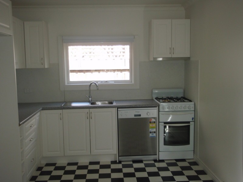 6 Mary Street, Footscray VIC 3011