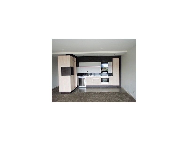 16/8  Crefden Street, Maidstone VIC 3012