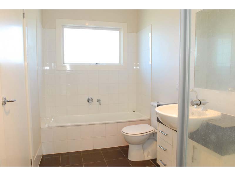 128A Seventh Avenue, Altona North VIC 3025