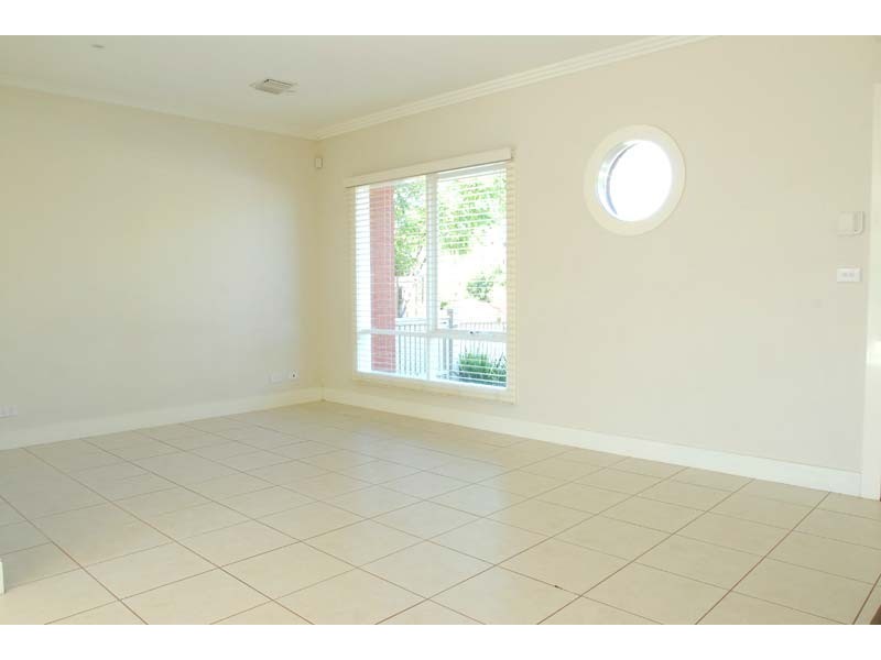 128A Seventh Avenue, Altona North VIC 3025