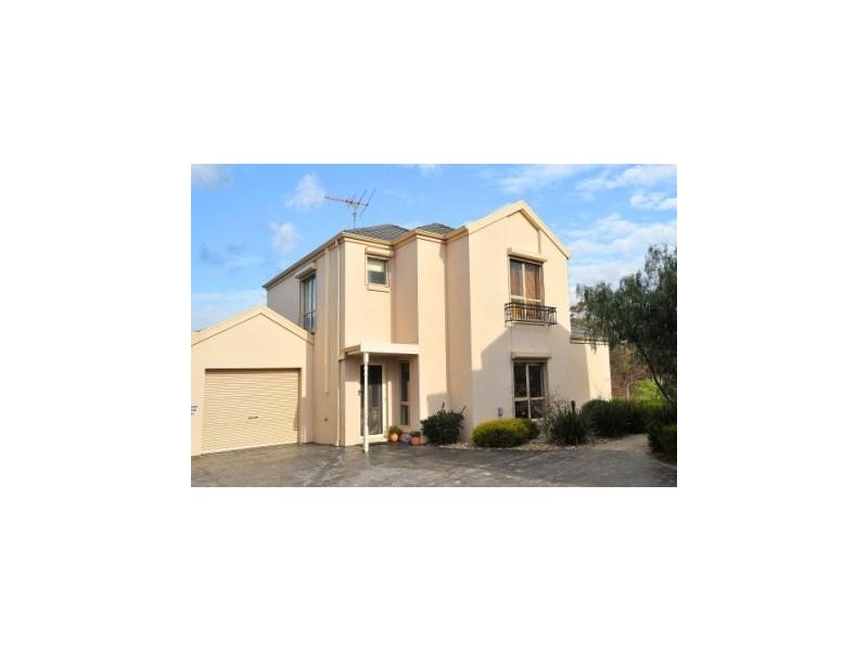 4/8-10 Coop Street, Werribee VIC 3030