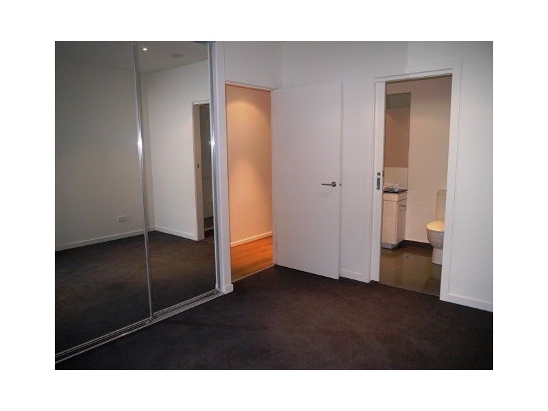 17/109 Manningham Street, Parkville VIC 3052