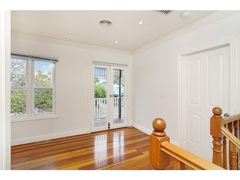 18 Stewart Street, Williamstown VIC 3016