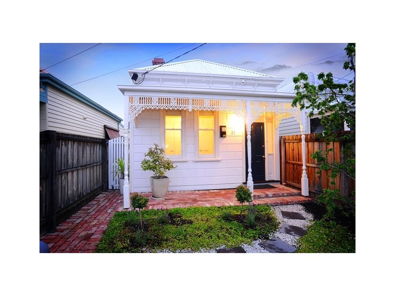 21 Tennyson Street, Seddon VIC 3011