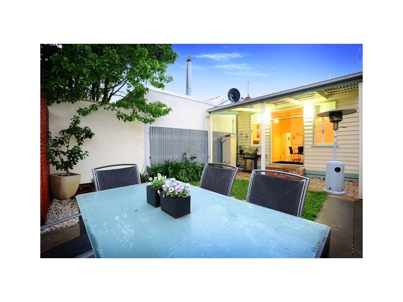 21 Tennyson Street, Seddon VIC 3011